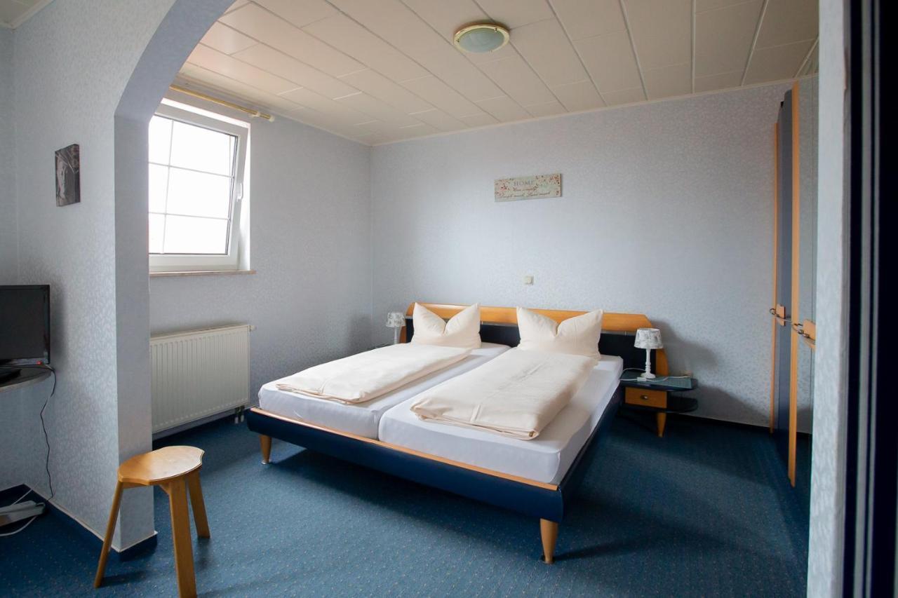Hotel Schlosshof Dolgesheim المظهر الخارجي الصورة